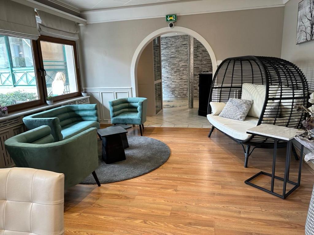 Hotel Le Divona 3*