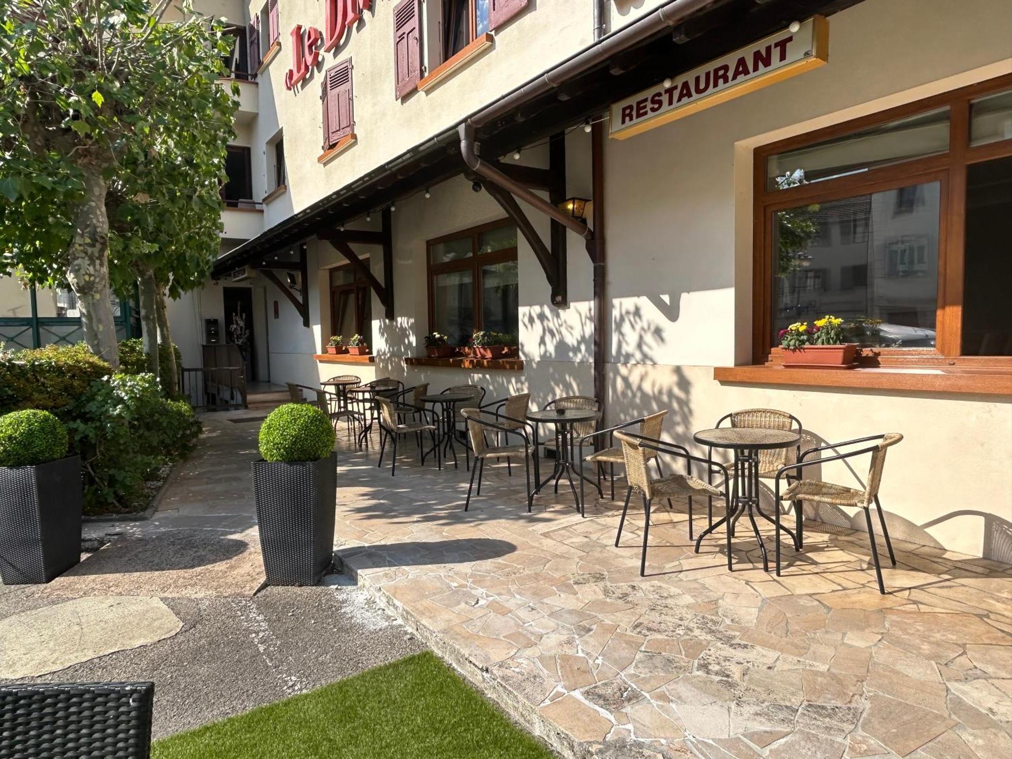 Le Divona Hotel
