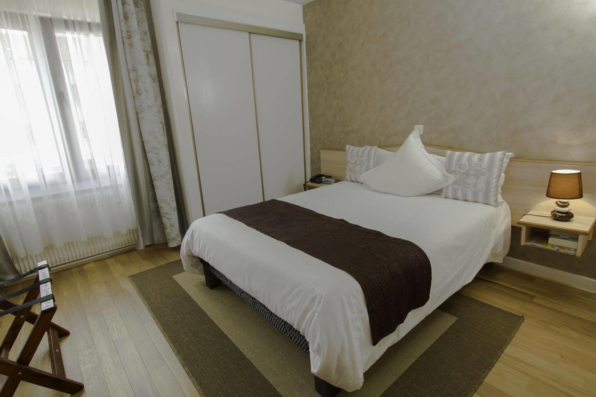 Hotel Le Divona Divonne-les-Bains